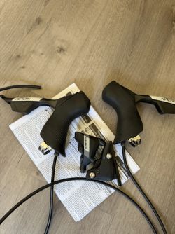 Sram Apex AXS D1 pravá a levé Flat Mount nové 