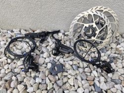 SRAM Code Silver Stealth 4-Piston Disc P + Z (nové, sundáno z kola)