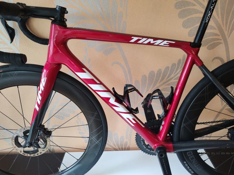 ⭐⭐⭐ZÁVODNÍ SILNIČNÍ KOLO TIME Alpe d'huez M 160-185cm.PC=269.000,- CZK