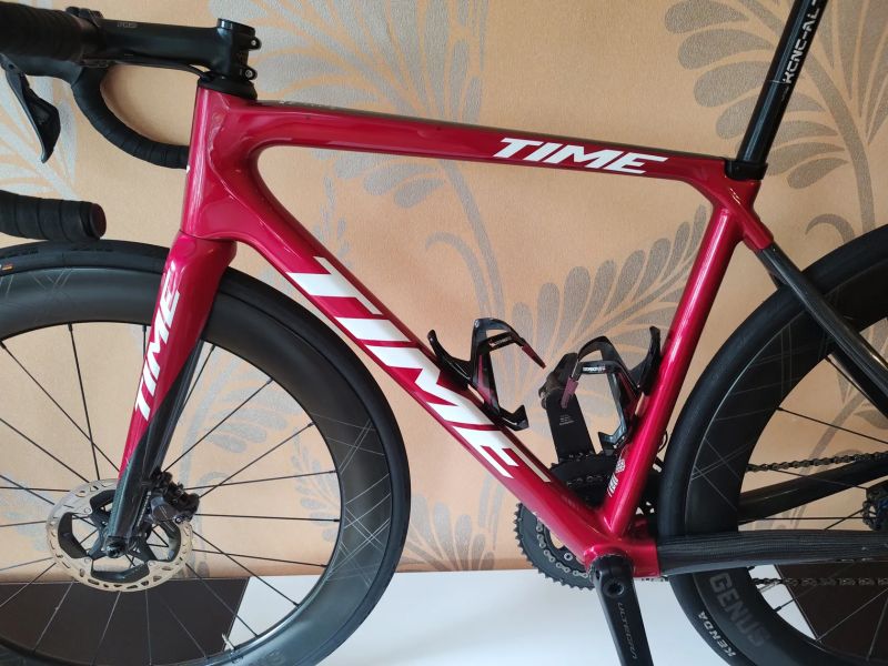 ⭐⭐⭐ZÁVODNÍ SILNIČNÍ KOLO TIME Alpe d'huez M 160-185cm.PC=269.000,- CZK