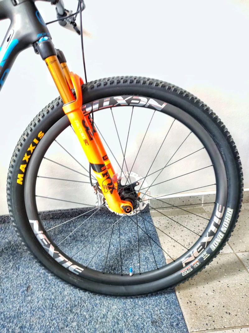 ⭐⭐⭐MTB MONDRAKER-XTR,KARB.KOLA,FOX VIDL.170-185cmP.C.=229tis