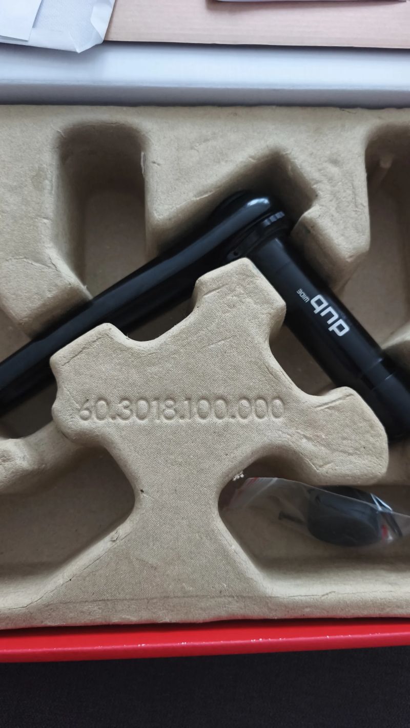Prodám Wattmetr Sram Rival D1 DUB WIDE 175