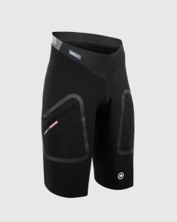 Assos