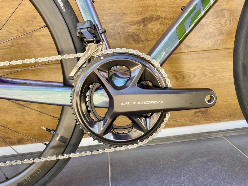 🔥🔥🔥 Giant TCR vel. 54, Shimano Ultegra Di2 2x12, karbonová kola Fulcrum, roční záruka na rám 🤝🤝