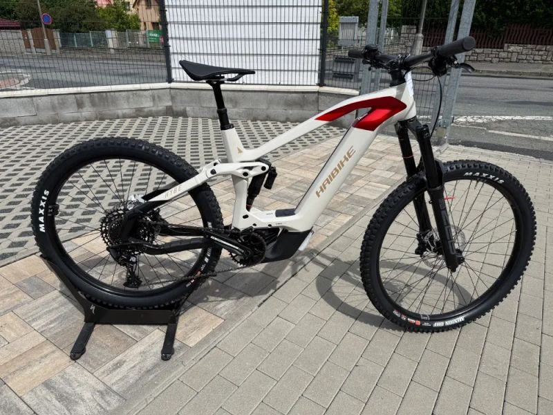 Haibike Hybe 9 NOVÉ ELEKTROKOLO BOSCH PERFORMANCE CX+ 750Wh baterie odpočet DPH