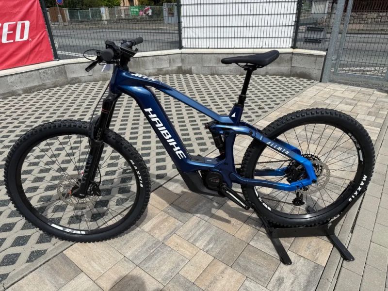 Haibike ALLMOUNTAIN CF9 NOVÉ ELEKTROKOLO PERFORMANCE CX + baterie 750Wh odpočet DPH