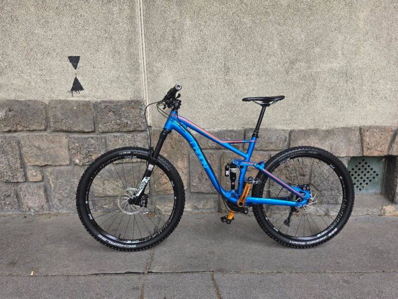 Radon Slide vel.L RockShox Pike + Monarch, XT, Magura MT5