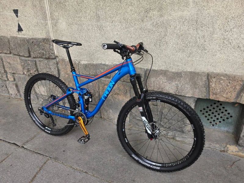 Radon Slide vel.L RockShox Pike + Monarch, XT, Magura MT5