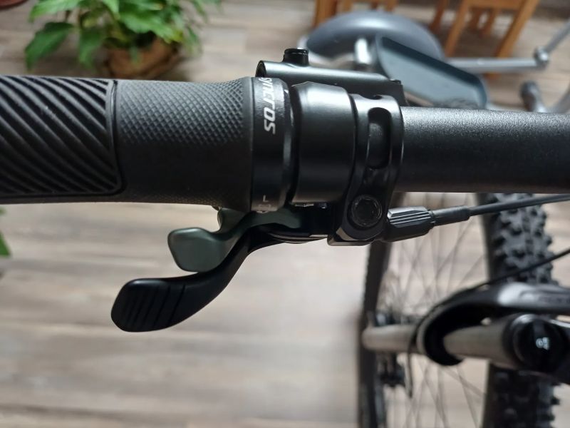 Scott SCALE 940