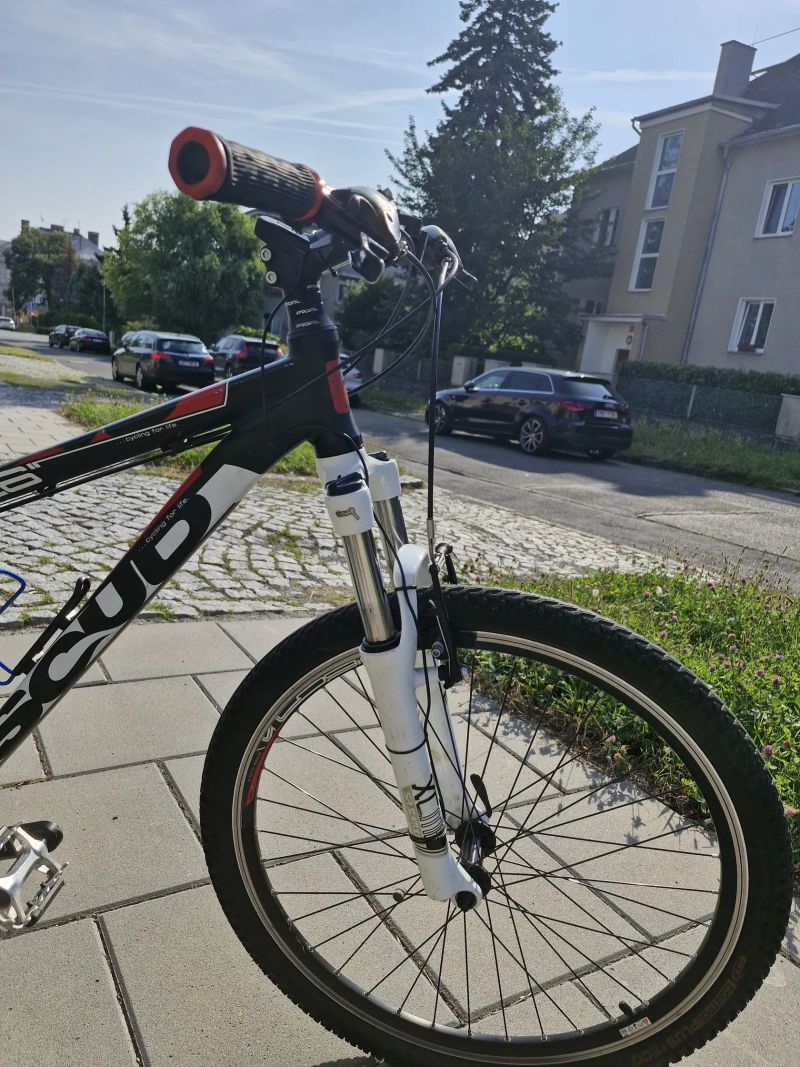 Horské kolo SCUD 26" – zachovalé, plně funkční
