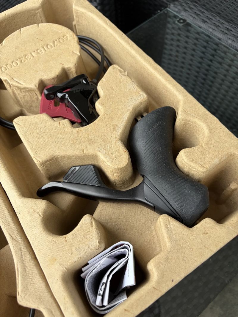 SRAM Rival AXS
