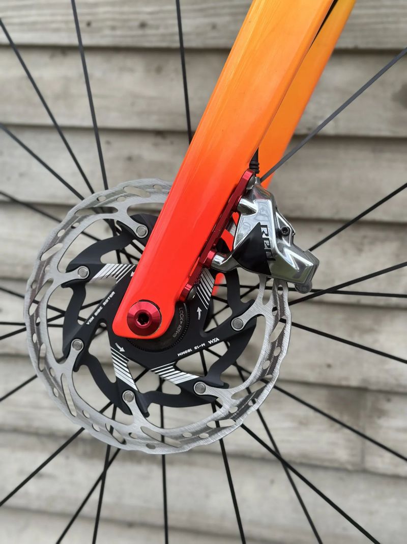 Trek Émonda SLR 9 (2024) | SRAM RED