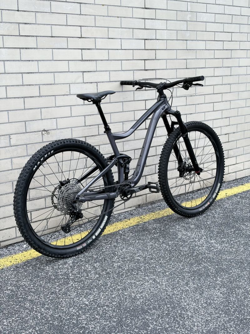 Giant Trance 3, 29", vel. M, 2021