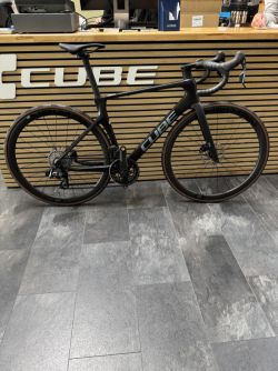Cube Agree C:62 SLX 2026 – nightshift´n´prism 50,60,62