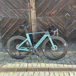 Canyon Aeroad CF SLX 8 Di2
