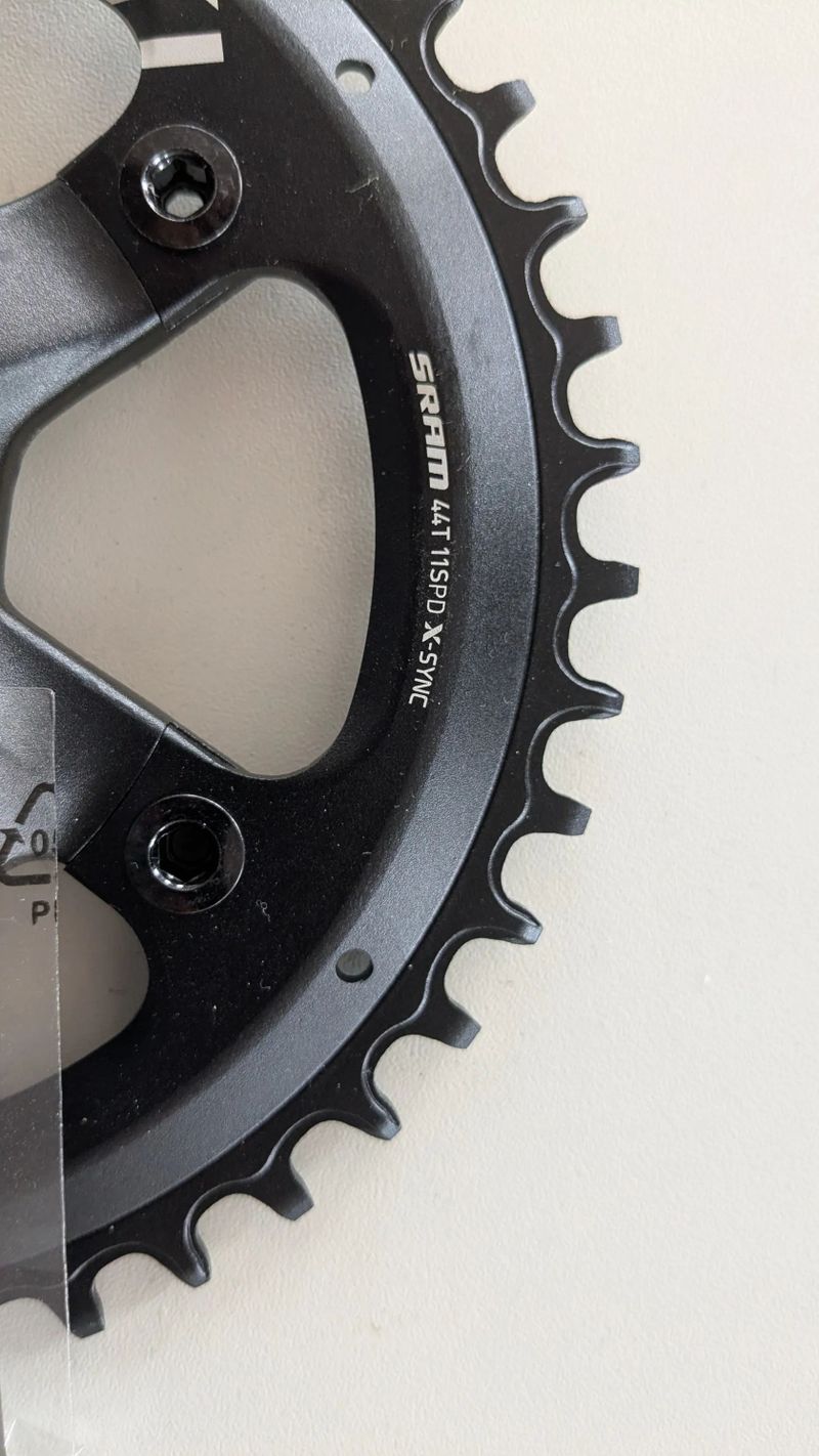Kliky jednoplacka Gravel Sram Apex BB30 46z