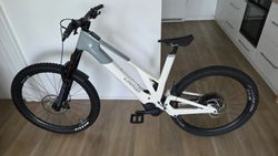  Unno Mith Elite 2024 S3 (reach 510 mm) 221 km Bosch