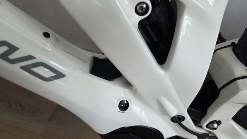  Unno Mith Elite 2024 S3 (reach 510 mm) 221 km Bosch
