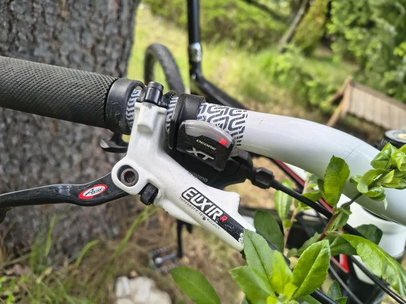celoodpružená karbonová Merida Ninety Six vel. L kola 26"