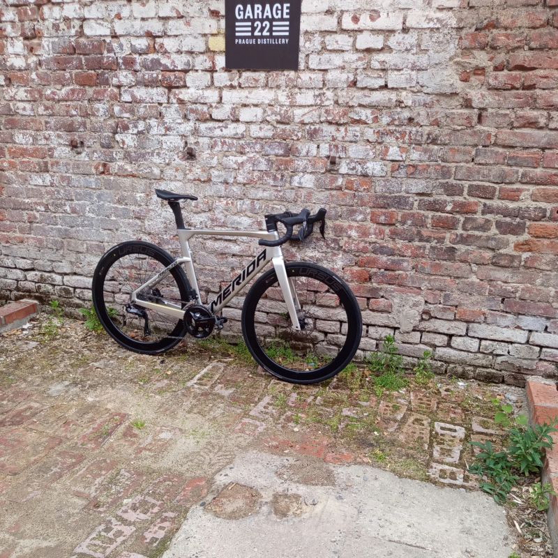 Merida Reacto 6000 2024 | závodní aero karbon | Ultegra Di2 | výborný stav