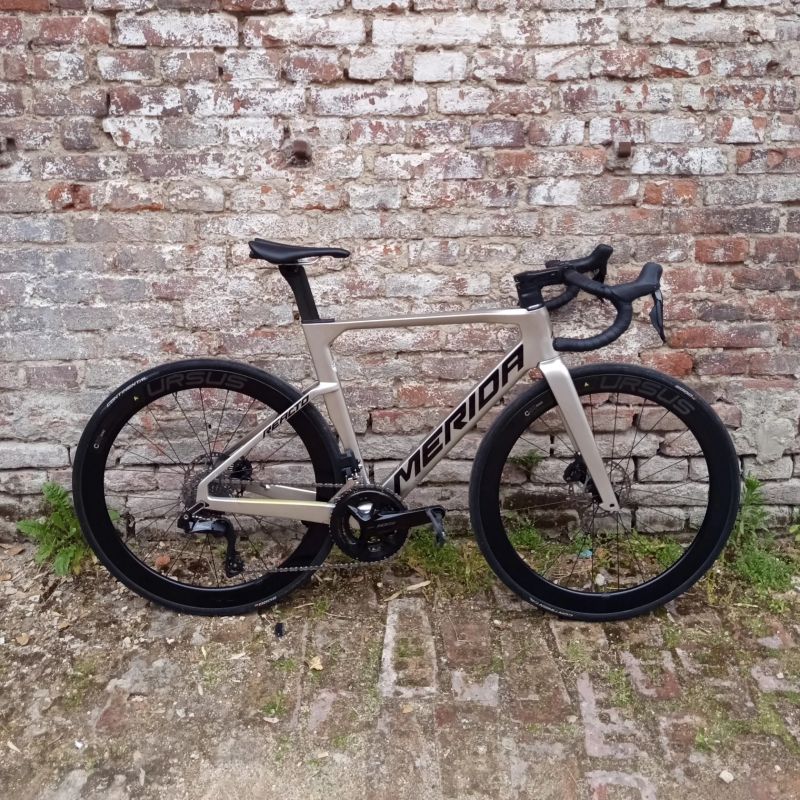 Merida Reacto 6000 2024 | závodní aero karbon | Ultegra Di2 | výborný stav