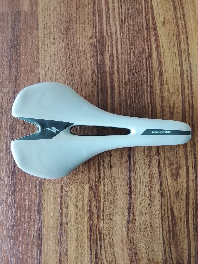 Specialized Toupe Comp Gel 155mm