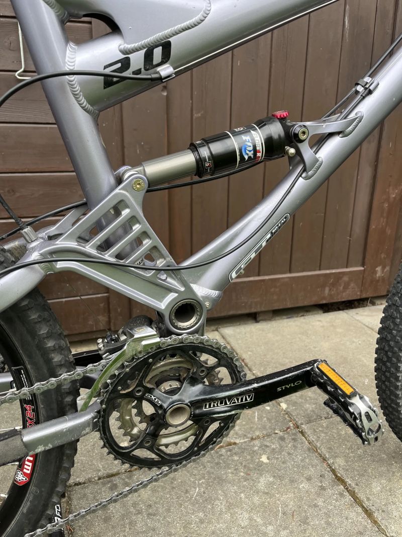Horské kolo GT I-Drive 5 2.0, vel. L