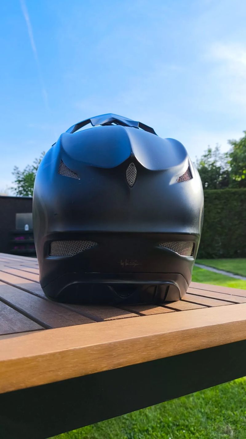 Integrální helma Troy Lee Designs D3 (S) + zdarma 100% brýle