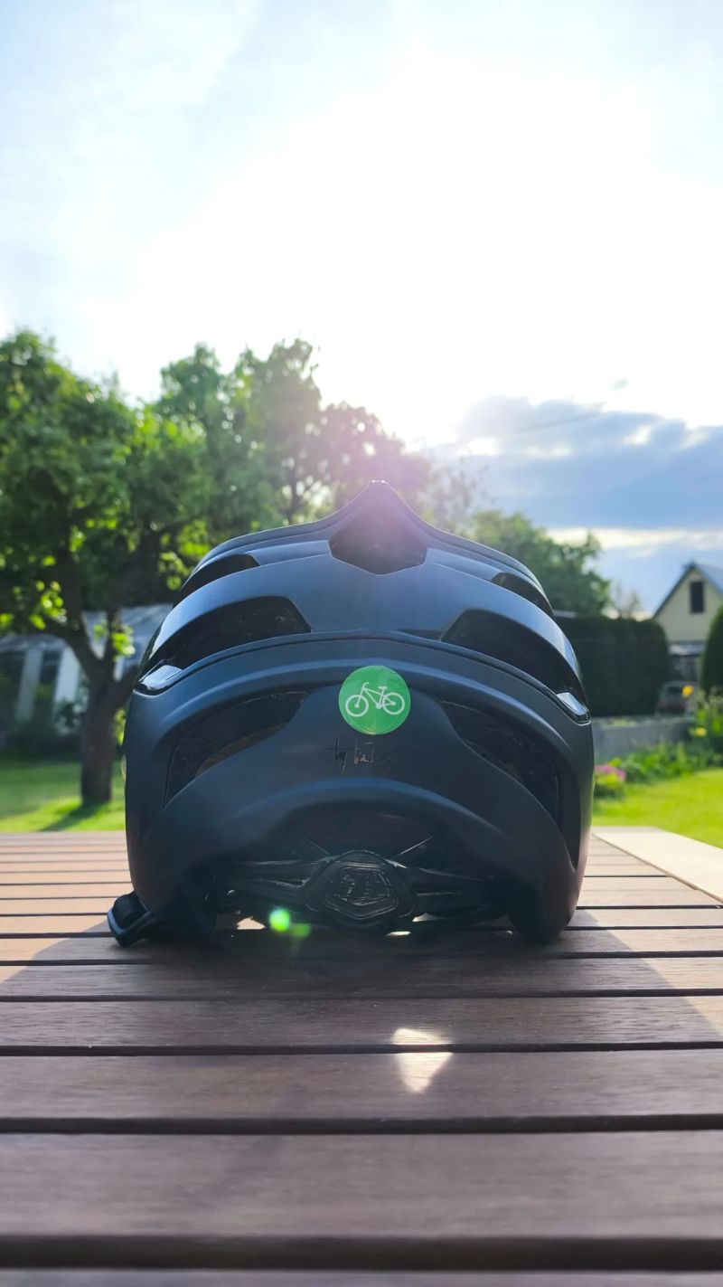 Helma Troy Lee Designs A3 MIPS (Velikost XS/S) – s krabicí