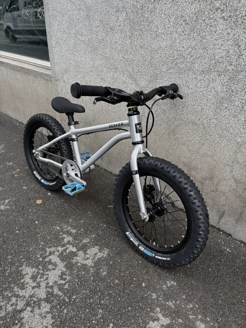 Early Rider Seeker 16