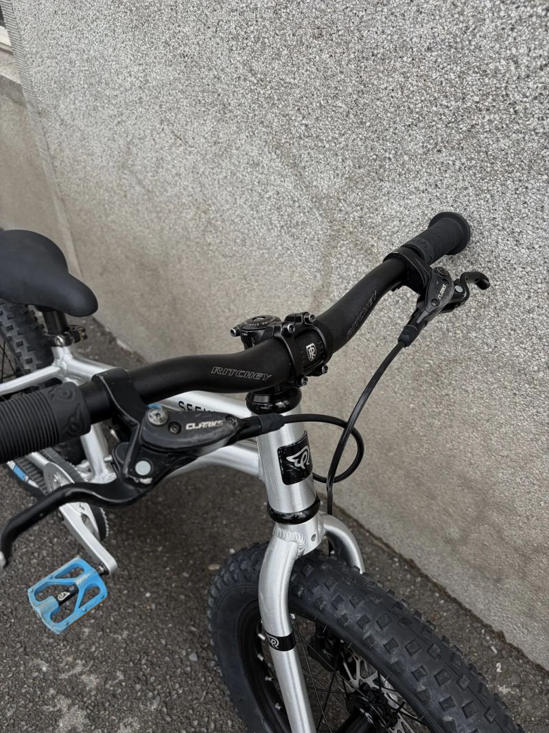 Early Rider Seeker 16