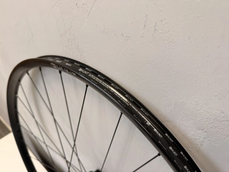 Zapletená gravel kola HUNTx RONDO