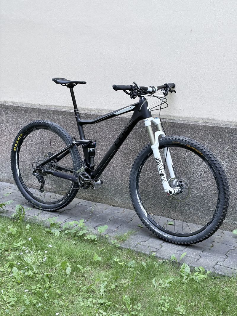Cube Stereo 120 HPC Race 29”, vel. XL, 2016