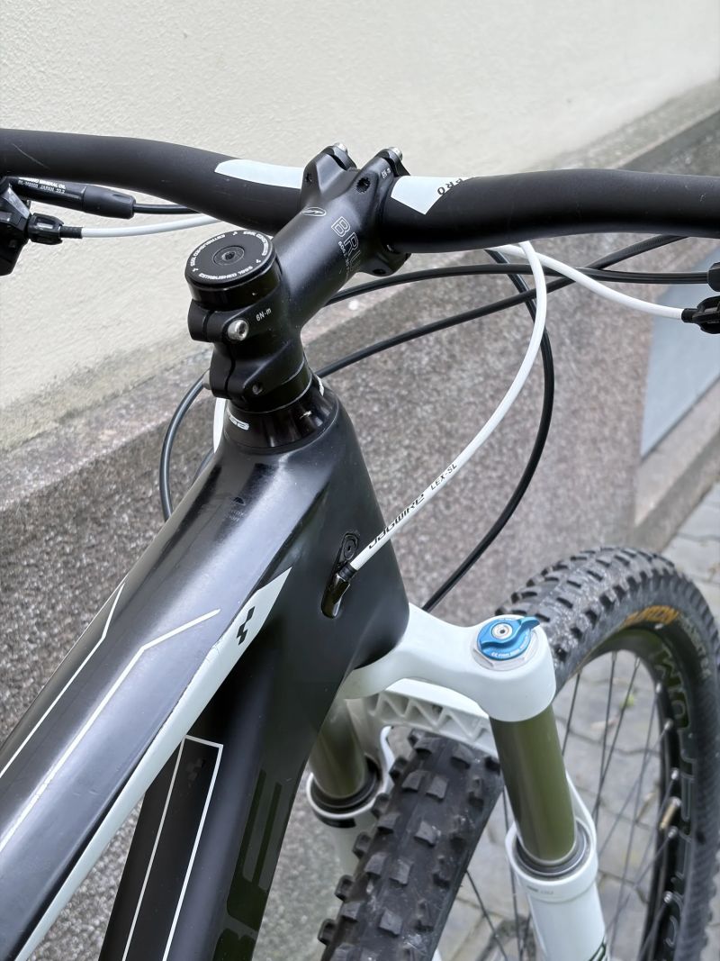 Cube Stereo 120 HPC Race 29”, vel. XL, 2016