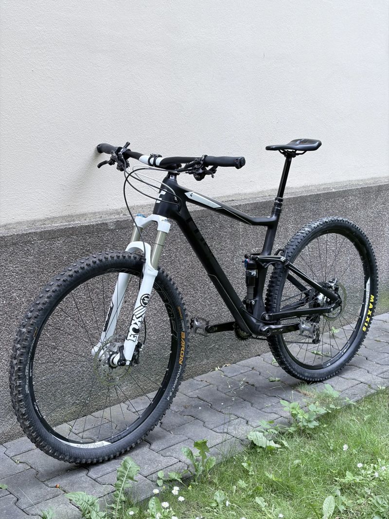 Cube Stereo 120 HPC Race 29”, vel. XL, 2016