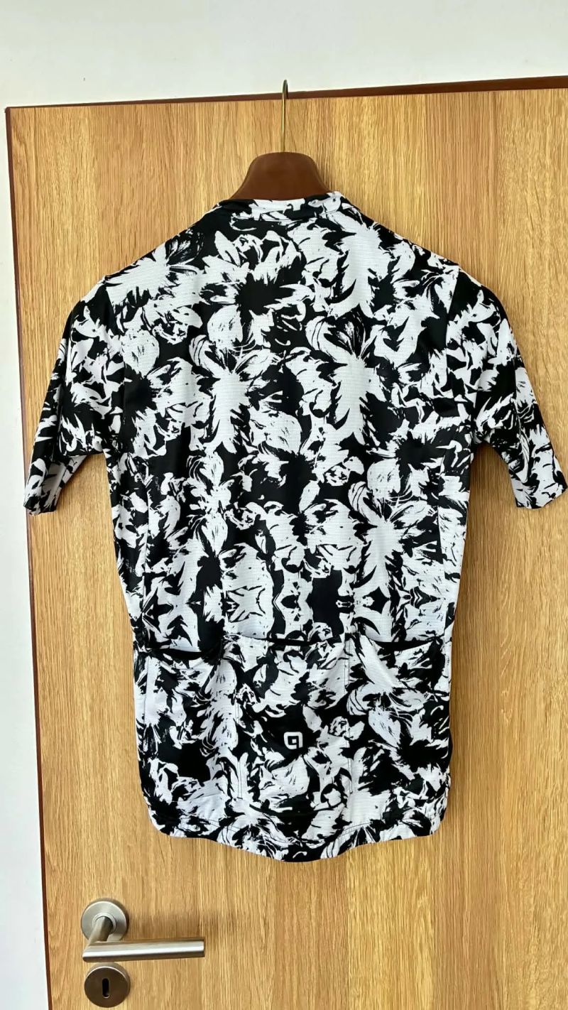 Dres ALÉ Essenza