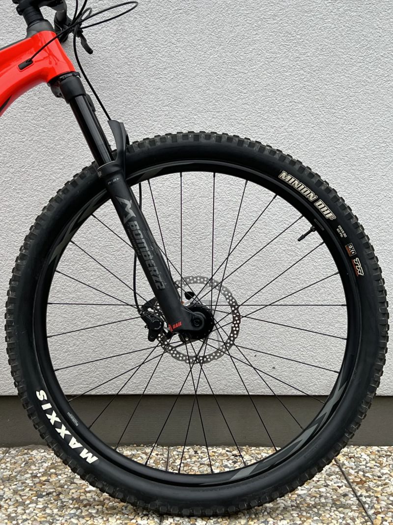 Giant Trance 3, Velikost L, jako nový, 29" horské kolo není to merida specialized trek canyon yt