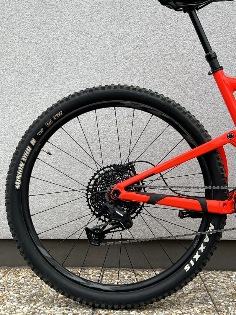 Giant Trance 3, Velikost L, jako nový, 29" horské kolo není to merida specialized trek canyon yt