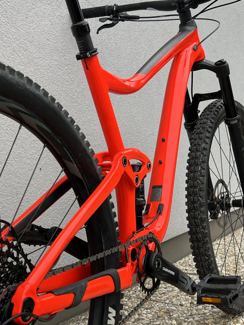 Giant Trance 3, Velikost L, jako nový, 29" horské kolo není to merida specialized trek canyon yt