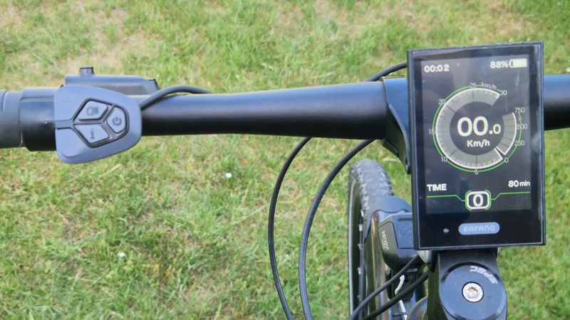 APACHE MATTO TOUR MX5 17"