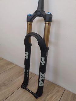 Nová FOX Factory 34 130mm 29" GRIP2 kashima
