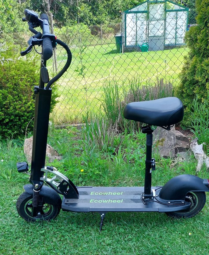 Elektokoloběžka EcoWheel Fast 4