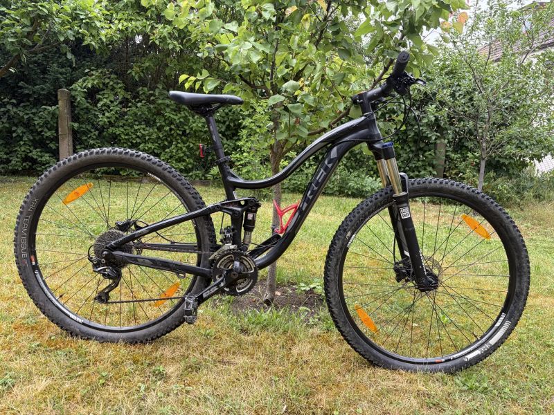 Trek Lush