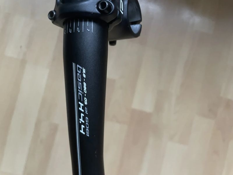 FORCE kokpit 680mm, představec 45mm
