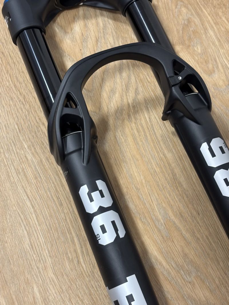 Fox 36 SL Performance Grip 140mm