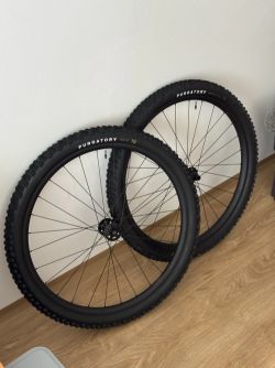 Zapletená kola Specialized 29