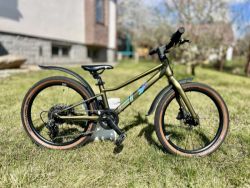 Superior Superior F.L.Y. 20 DB 2023
