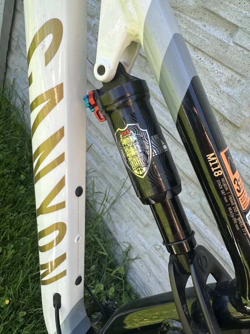 Canyon Neuron Young Hero 2XS