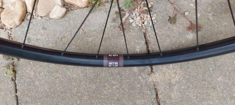 nová vypletená kola,náboje Shimano pevné osy 12x148 12x110