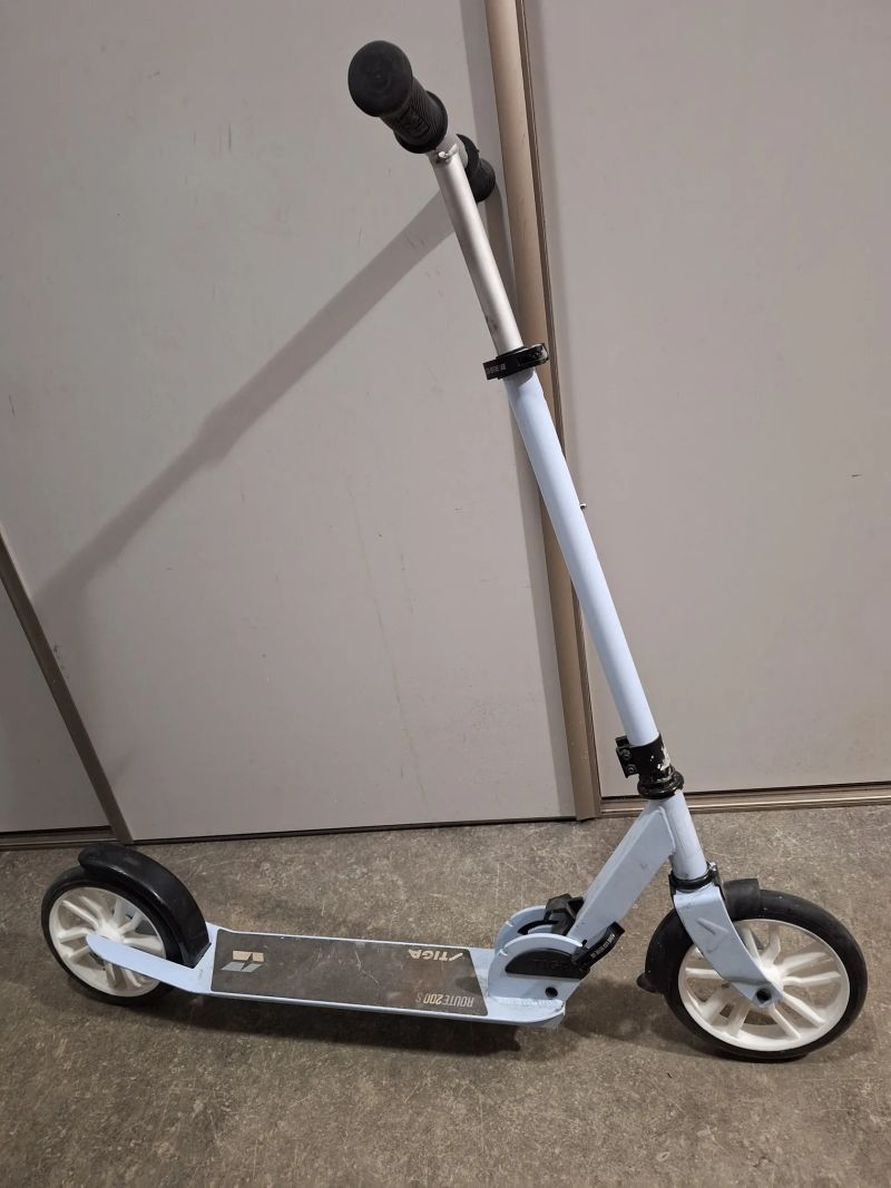Skladaci kolobezka Stiga Route 200-S